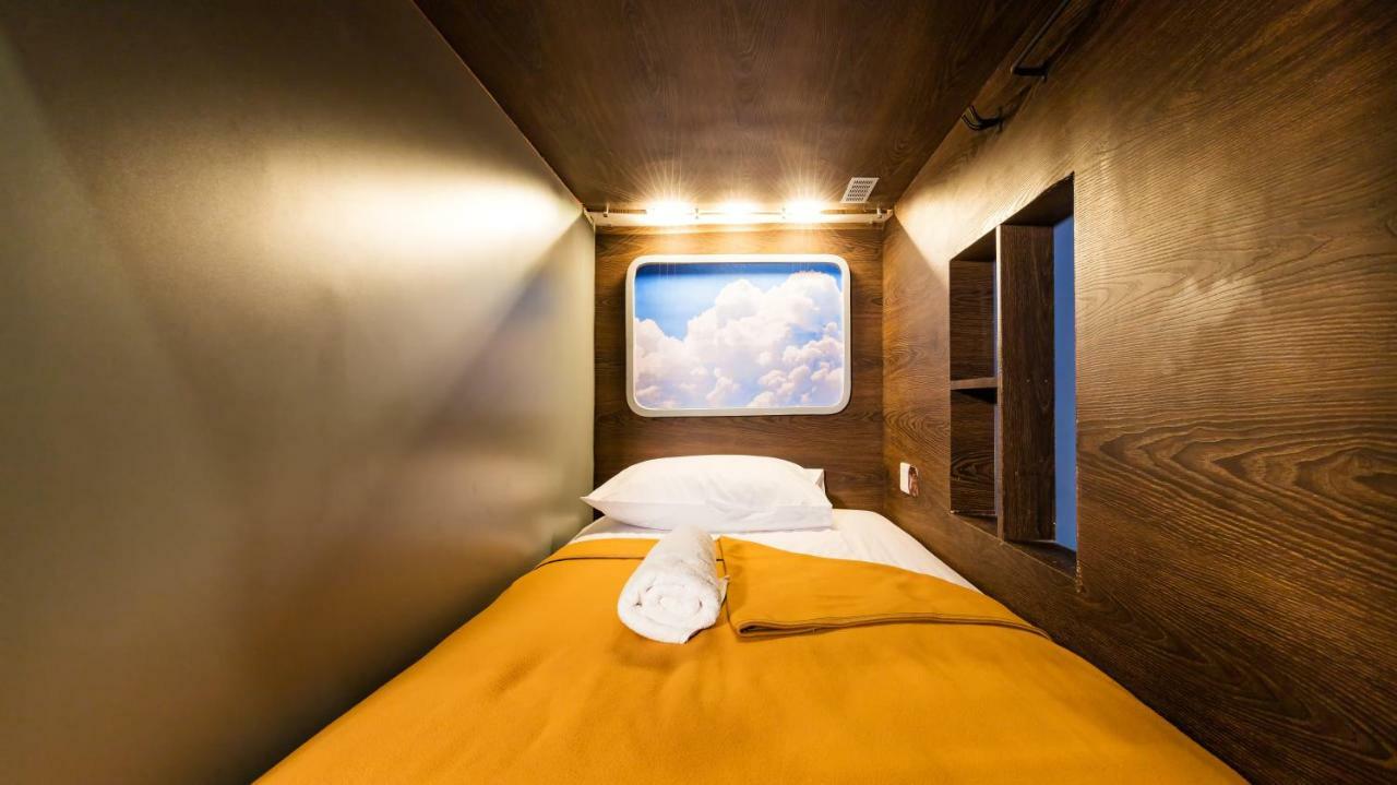 D'Gobers Hostel Seminyak By Gumilang Hospitality Exteriör bild