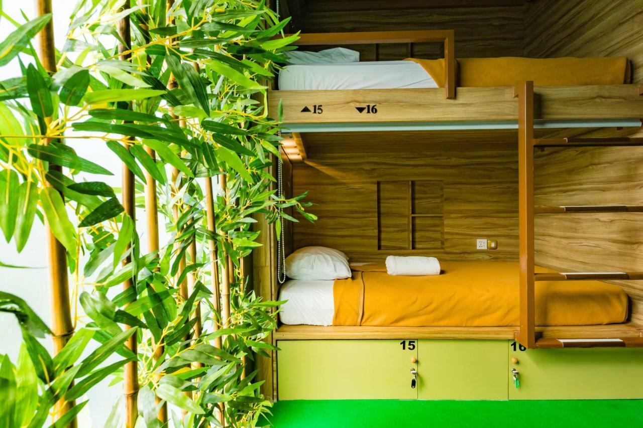 D'Gobers Hostel Seminyak By Gumilang Hospitality Exteriör bild