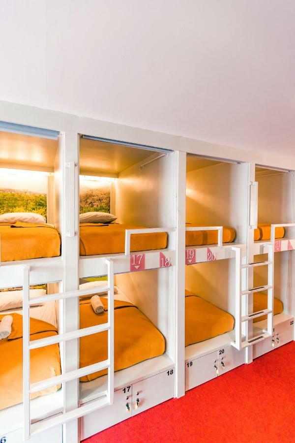 D'Gobers Hostel Seminyak By Gumilang Hospitality Exteriör bild